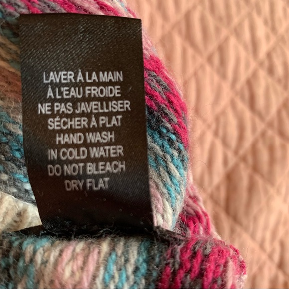 SIMONS - Tuques Beret - Wool Casmere Angora - white with blue / pink details - Picture 6 of 7